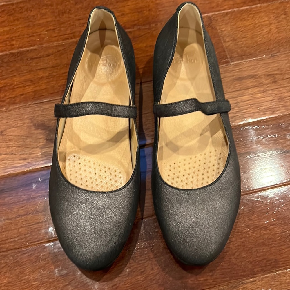 Dansko Mary Jane